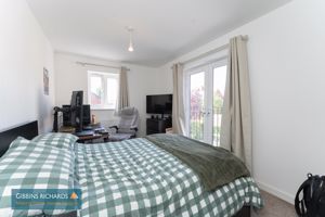 Bedroom- click for photo gallery